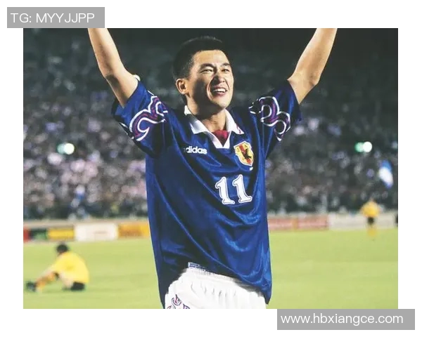 日本足球界的养眼明星球员推荐与魅力解析 日本足球界的养眼明星球员推荐与魅力解析