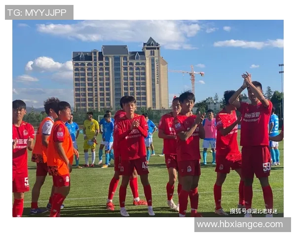 杭州篮球队以73分领跑邀请赛积分榜展现强劲实力 杭州篮球队以73分领跑邀请赛积分榜展现强劲实力